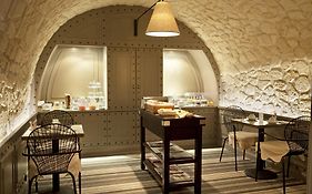 Hotel Therese